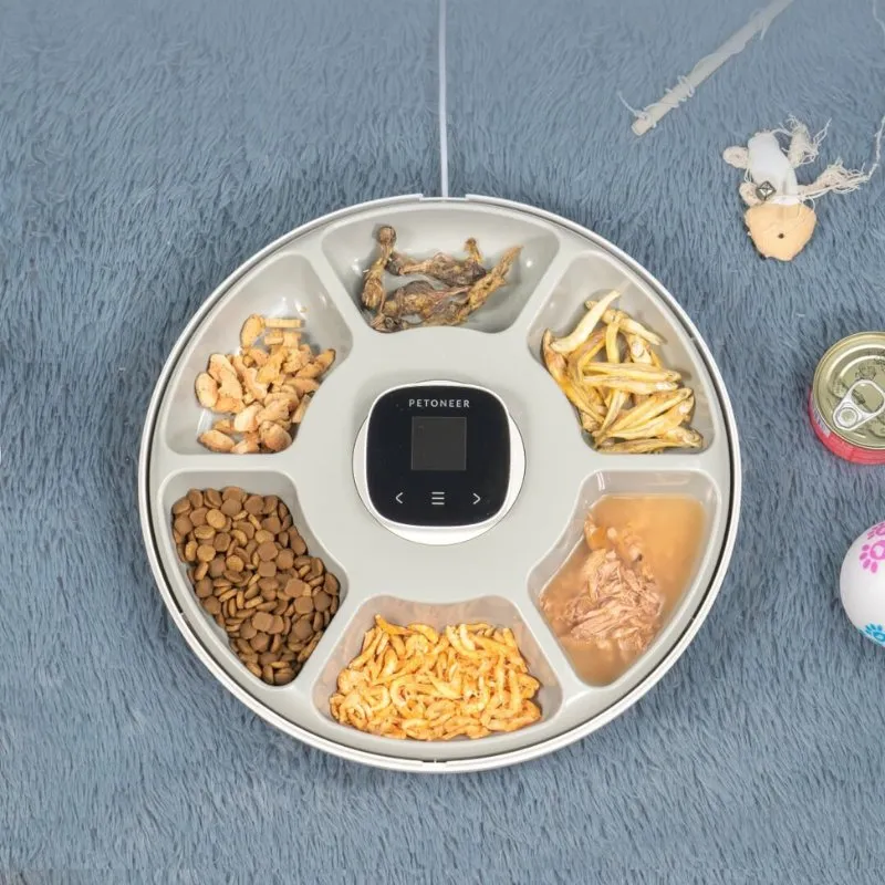 Petoneer NutriSpin 6 Meals Automatic Pet Feeder